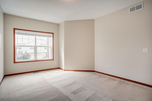 13229 Virginia Avenue S, Savage, MN 55378