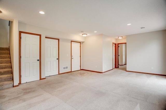 13229 Virginia Avenue S, Savage, MN 55378