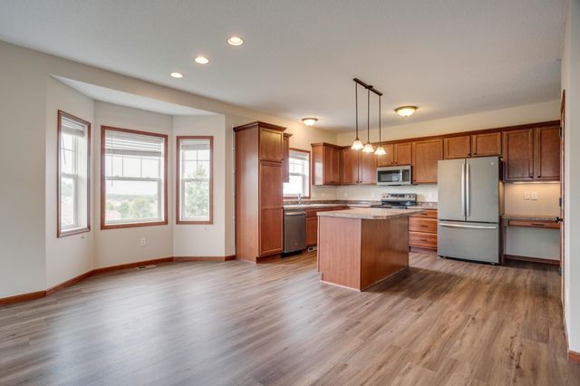 13229 Virginia Avenue S, Savage, MN 55378