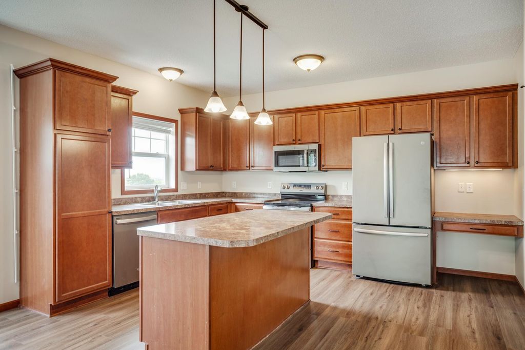 13229 Virginia Avenue S, Savage, MN 55378 — photo 2