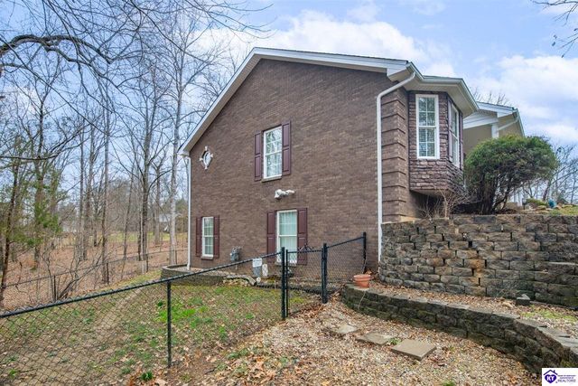 489 Lakeshore Parkway, Brandenburg, KY 40108