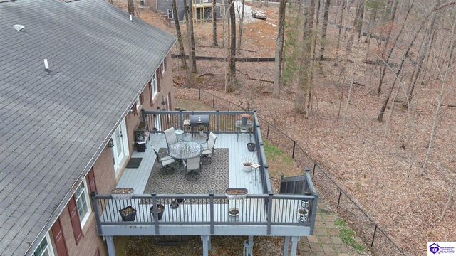 489 Lakeshore Parkway, Brandenburg, KY 40108