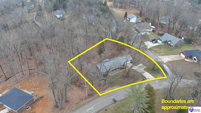 489 Lakeshore Parkway, Brandenburg, KY 40108