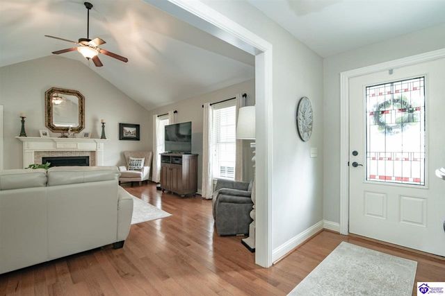 489 Lakeshore Parkway, Brandenburg, KY 40108