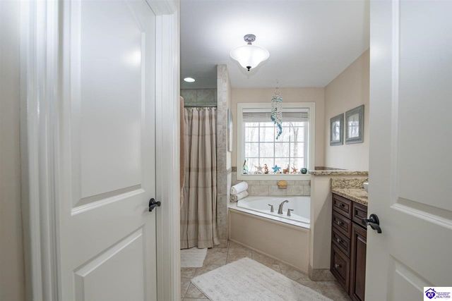 489 Lakeshore Parkway, Brandenburg, KY 40108