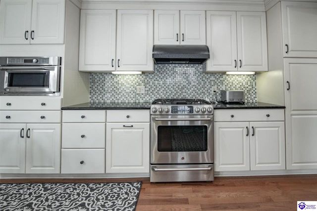 489 Lakeshore Parkway, Brandenburg, KY 40108