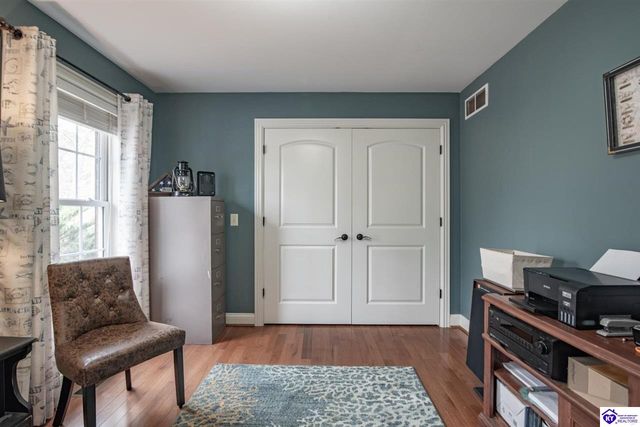 489 Lakeshore Parkway, Brandenburg, KY 40108