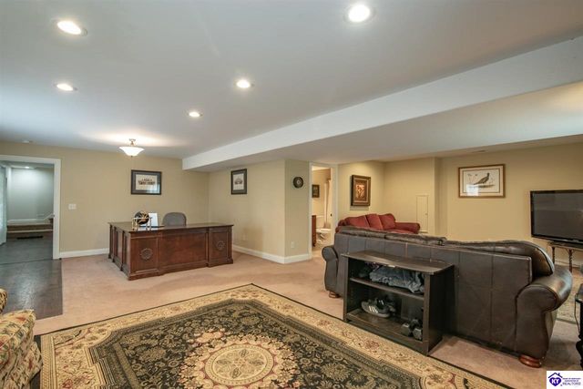 489 Lakeshore Parkway, Brandenburg, KY 40108