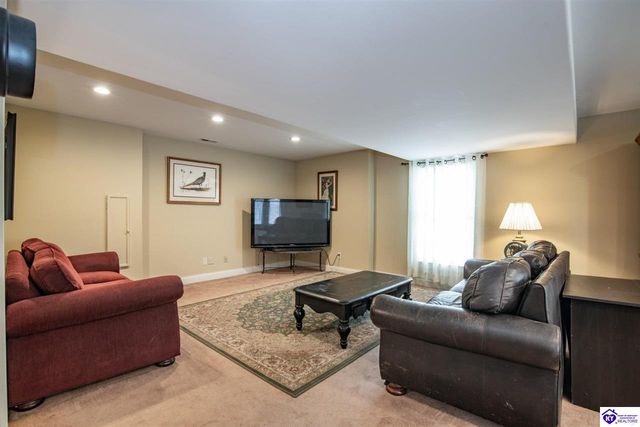 489 Lakeshore Parkway, Brandenburg, KY 40108