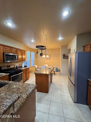 6377 FRANKLIN GATE Drive, El Paso, TX 79912