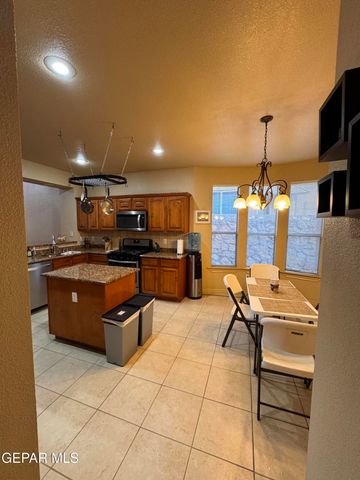 6377 FRANKLIN GATE Drive, El Paso, TX 79912