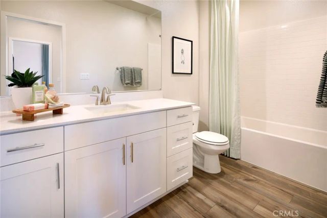 36142 Domingo Avenue 2002, Murrieta, CA 92563
