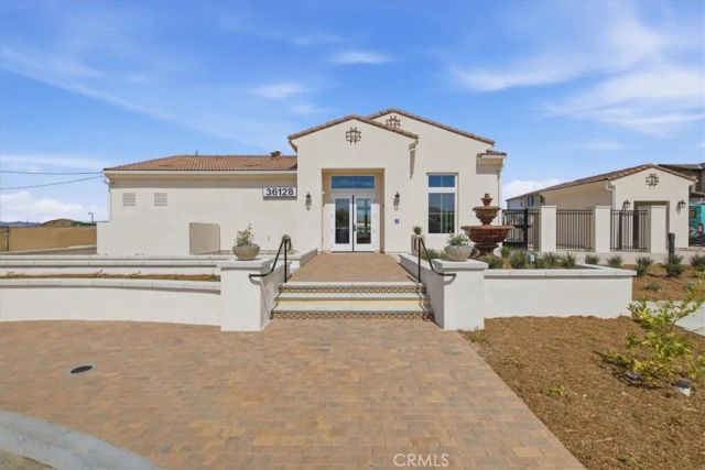 36142 Domingo Avenue 2002, Murrieta, CA 92563