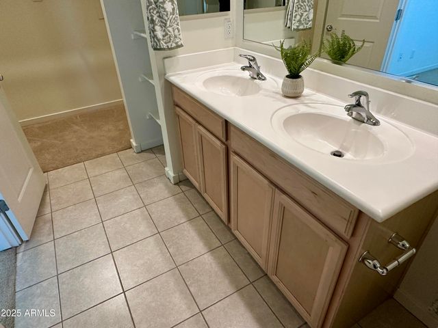 30976 N AUDOBON Drive, San Tan Valley, AZ 85143