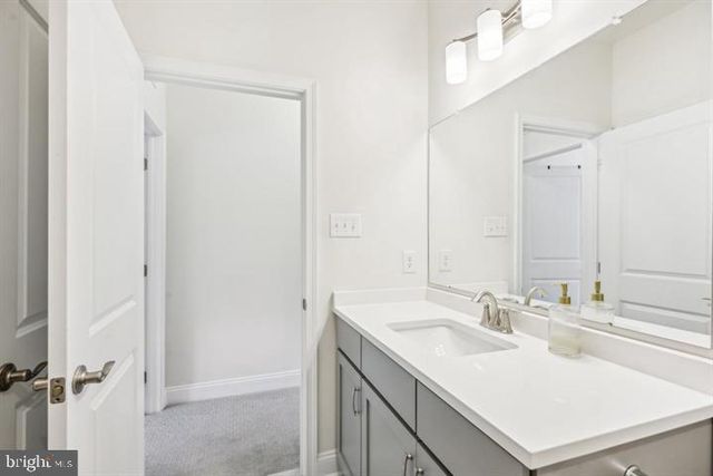 41 MIDSUMMER DR, West Chester, PA 19382