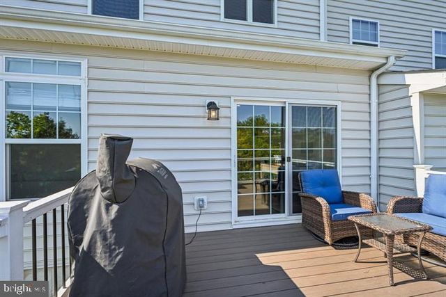 41 MIDSUMMER DR, West Chester, PA 19382