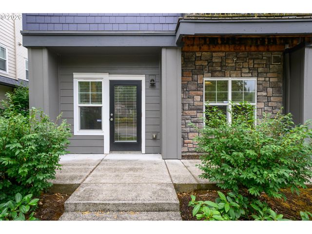 10651 Ne RED WING Way 102, Hillsboro, OR 97006