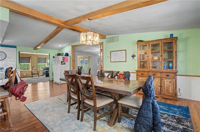 1201 Congress Road, Belpre, OH 45714