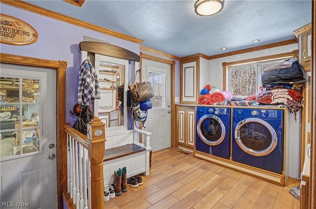 1201 Congress Road, Belpre, OH 45714