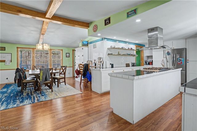 1201 Congress Road, Belpre, OH 45714