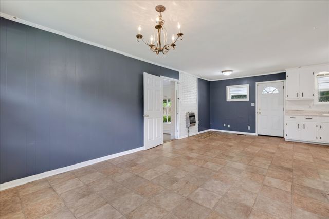 910 Highway 13, Cunningham, TN 37052