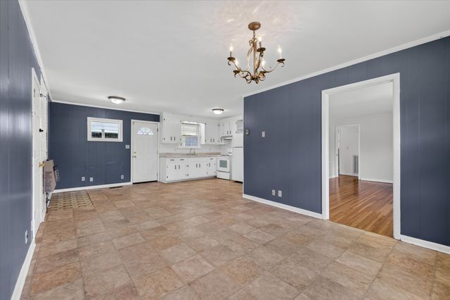 910 Highway 13, Cunningham, TN 37052