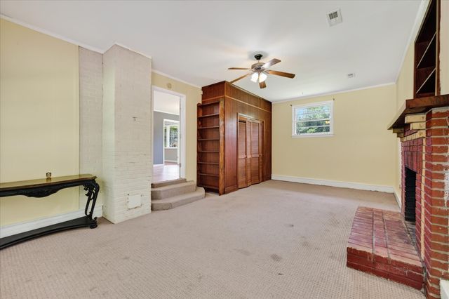 910 Highway 13, Cunningham, TN 37052