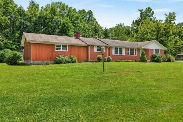 910 Highway 13, Cunningham, TN 37052