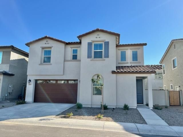 9227 E Smith Avenue, Mesa, AZ 85212