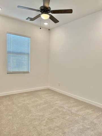 9227 E Smith Avenue, Mesa, AZ 85212