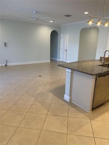 2062 REDBAY AVENUE, Minneola, FL 34715