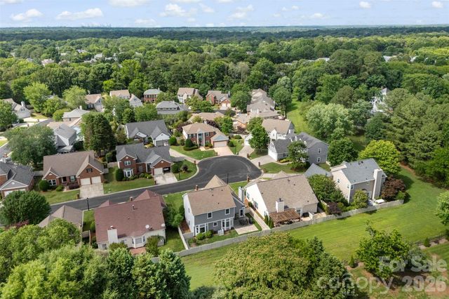 9128 Twilight Hill Court, Charlotte, NC 28277