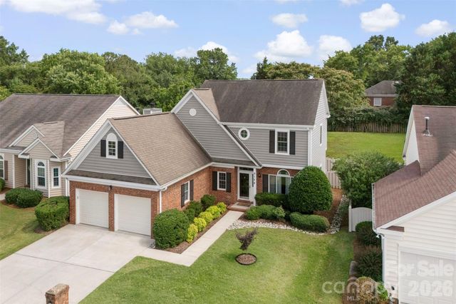 9128 Twilight Hill Court, Charlotte, NC 28277
