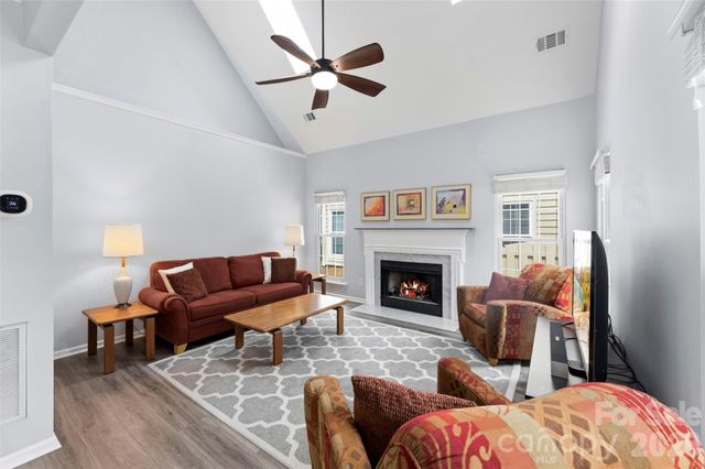 9128 Twilight Hill Court, Charlotte, NC 28277