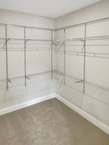 9 Whitman Circle 9, Bellingham, MA 02019