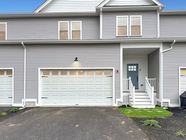 9 Whitman Circle 9, Bellingham, MA 02019