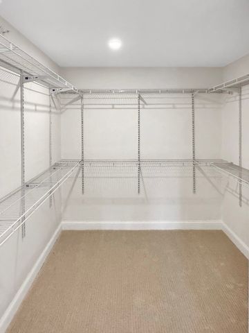 9 Whitman Circle 9, Bellingham, MA 02019