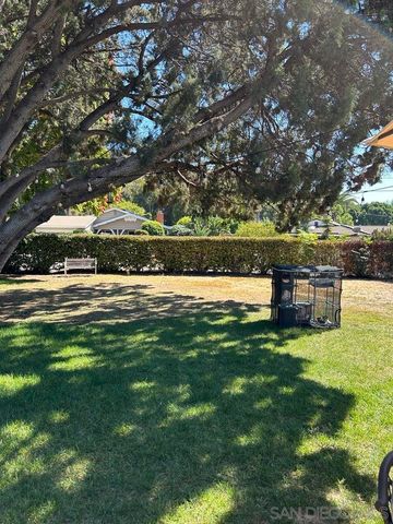 1745 Redwing St, San Marcos, CA 92078