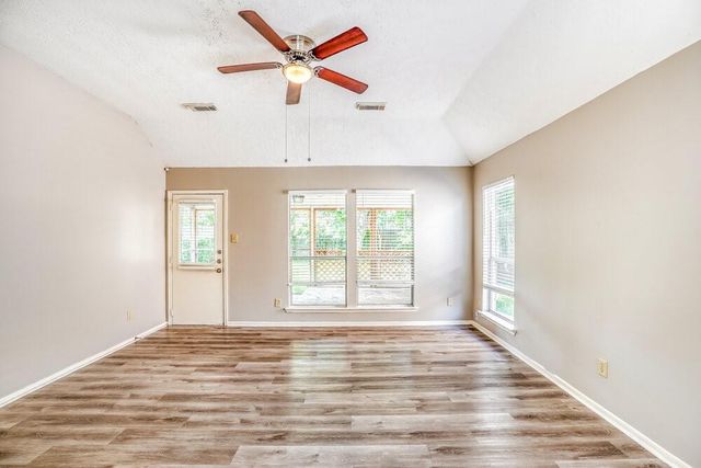 4255 Gypsy Pops Drive, Pasadena, TX 77503