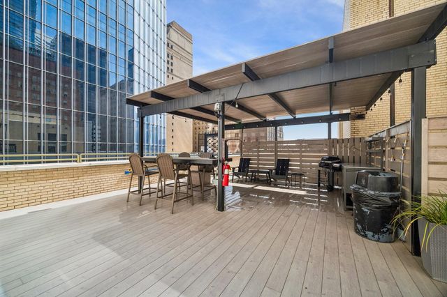 705 Main Street 516, Houston, TX 77002