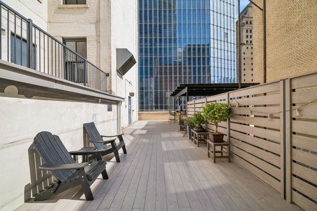 705 Main Street 516, Houston, TX 77002