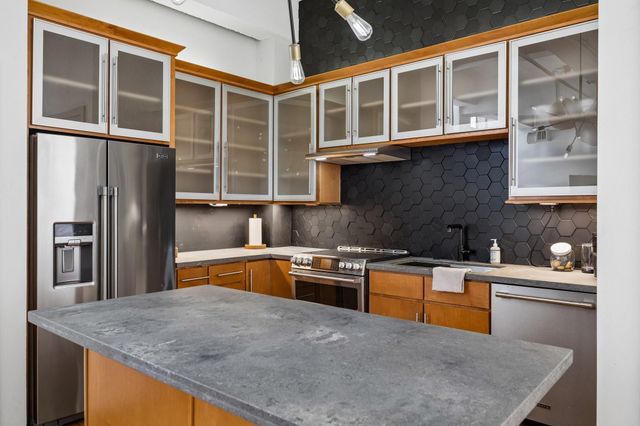 705 Main Street 516, Houston, TX 77002