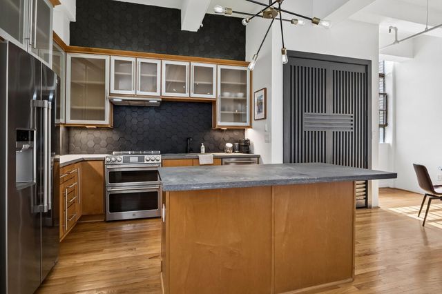 705 Main Street 516, Houston, TX 77002