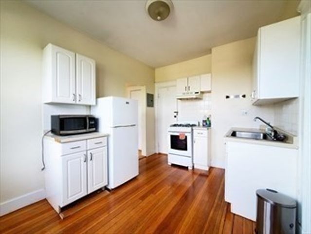 279 Harvard 43, Cambridge, MA 02139
