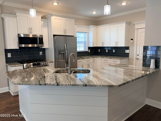 3218 School View Drive, Farmville, NC 27828