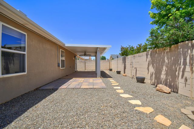 5759 Pinon Altos Road NW, Albuquerque, NM 87114