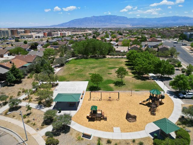 5759 Pinon Altos Road NW, Albuquerque, NM 87114
