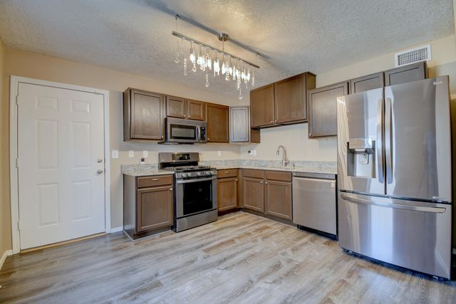 5759 Pinon Altos Road NW, Albuquerque, NM 87114