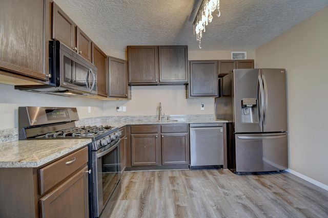 5759 Pinon Altos Road NW, Albuquerque, NM 87114