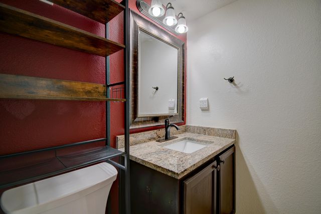 5759 Pinon Altos Road NW, Albuquerque, NM 87114